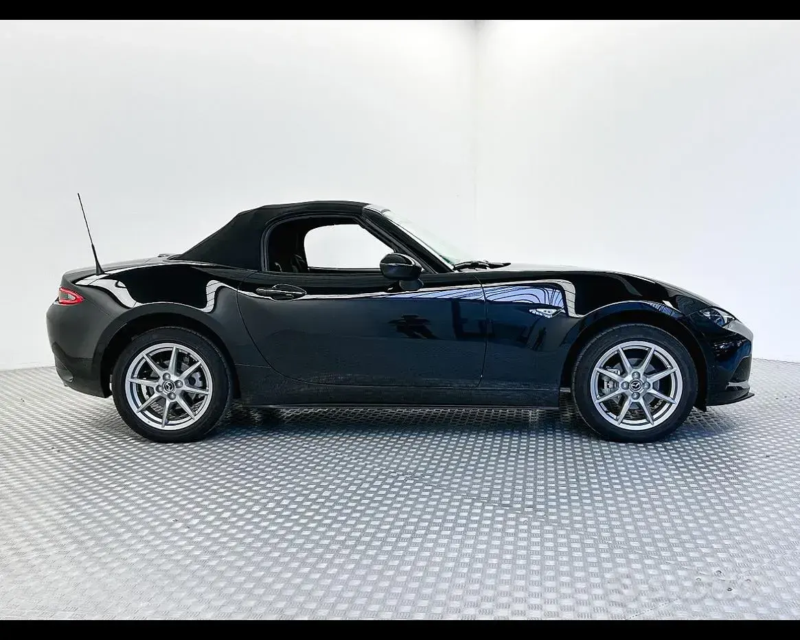 Usata Mazda MX5 Prime-Line 131 CV (96 kW) 2017 Nero Cabrio