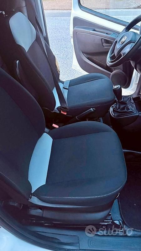 Usata Fiat Fiorino 2017 Bianco Monovolume
