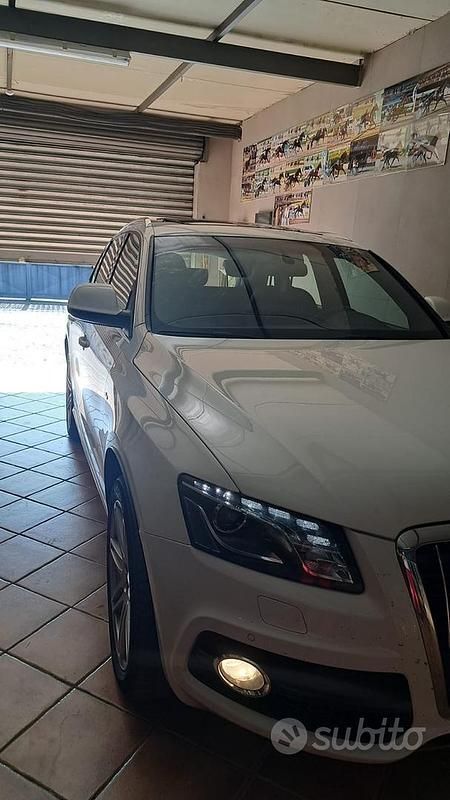 Usata 2010 Audi Q5 SUV | 15.000 € - Immagine 1/4