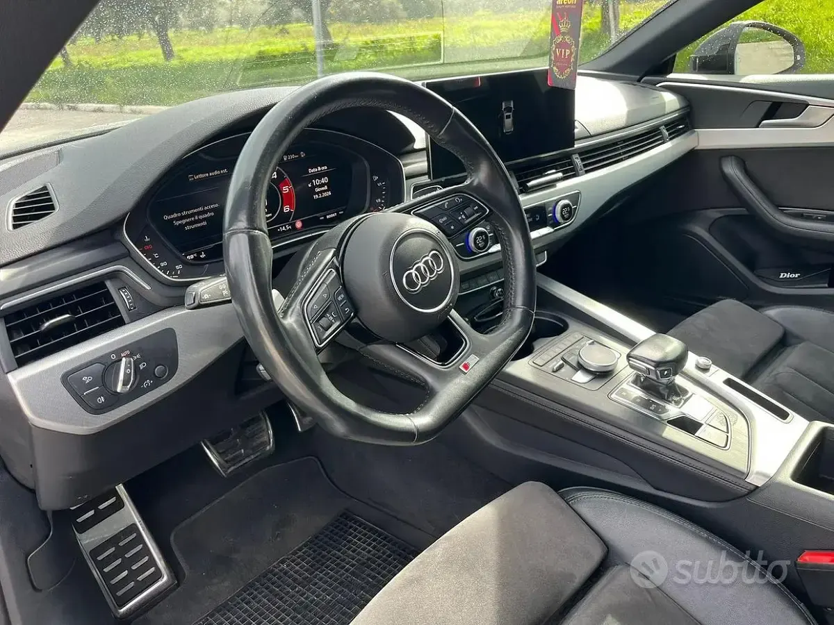 Usata Audi A5 S-Line 190 CV (139 kW) 2018 Grigio Coupé