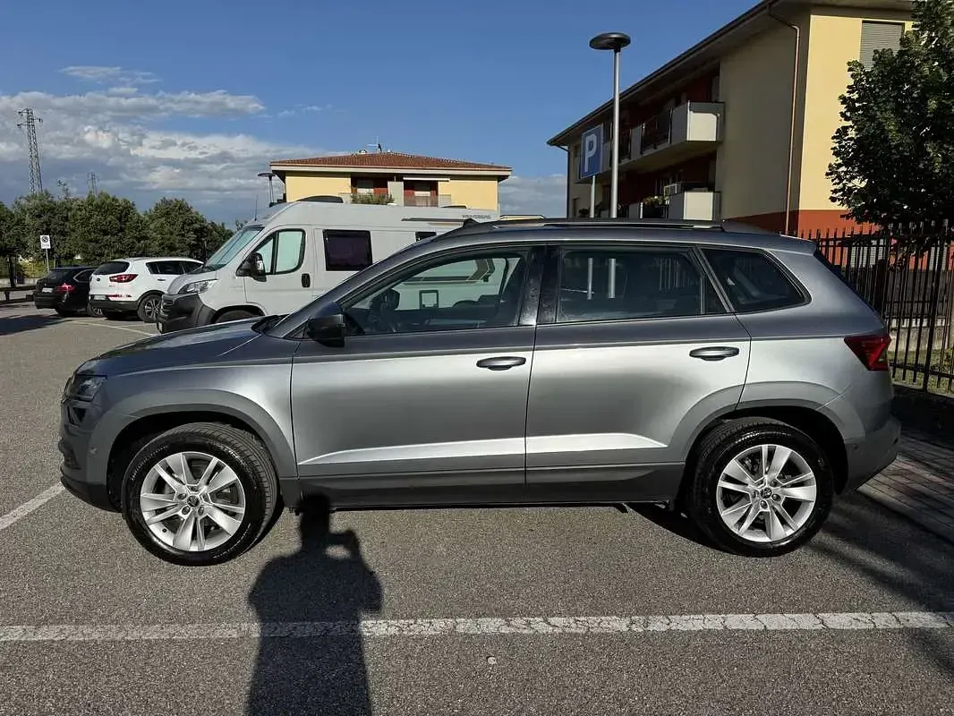 Usata Skoda Karoq 150 CV (110 kW) 2021 Grigio SUV