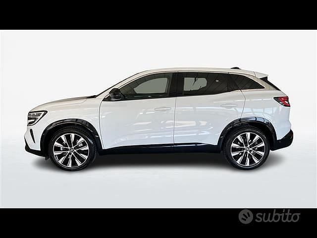 Usata Renault Austral Evolution 200 CV (147 kW) 2024 Bianco SUV