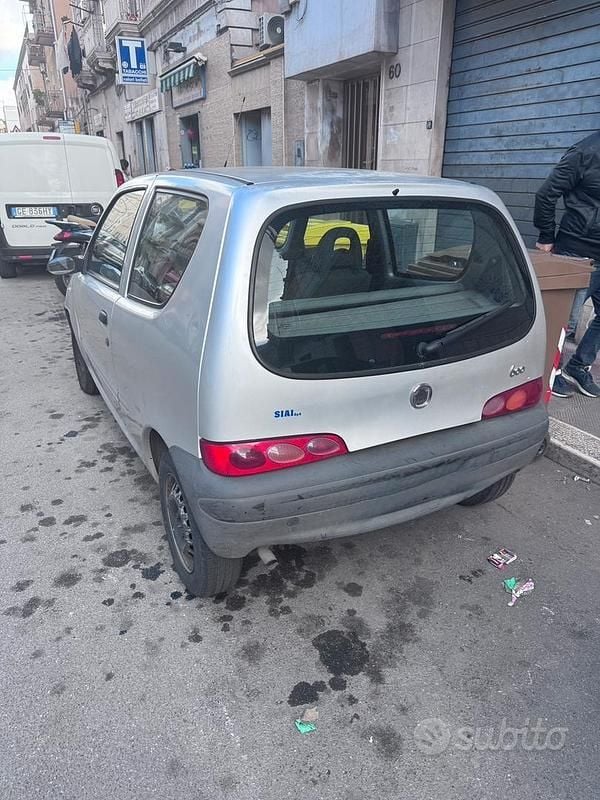 Usata Fiat 600 54 CV (39 kW) 2008 Grigio Utilitaria