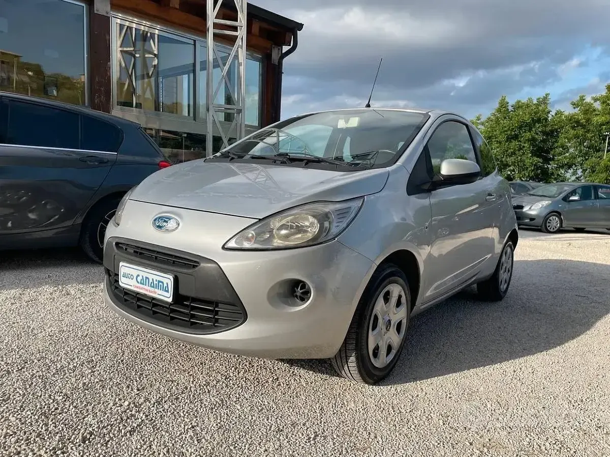 Usata Ford Ka Titanium 75 CV (55 kW) 2010 Grigio Utilitaria