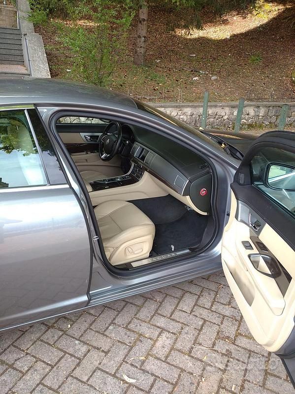Usata Jaguar XF 2013 Berlina