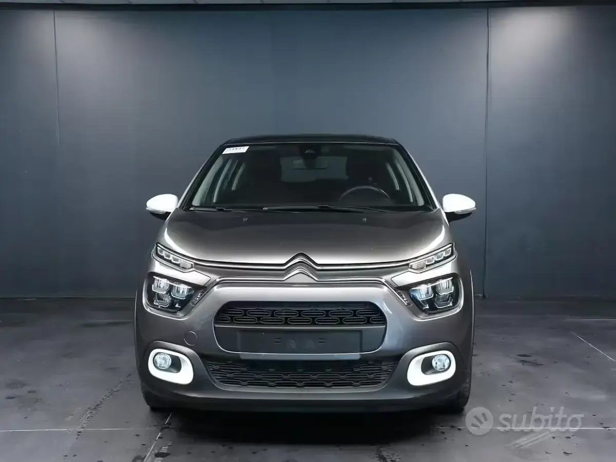 Usata Citroën C3 PureTech 83 CV (61 kW) 2024 Grigio Berlina