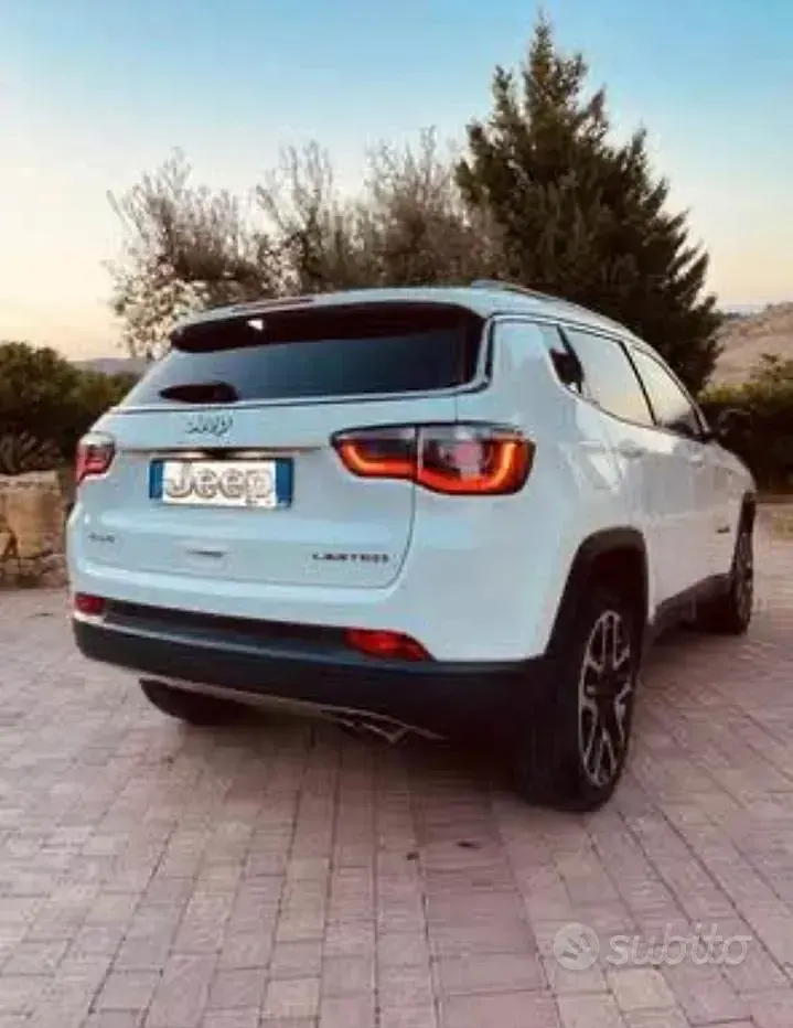 Usata Jeep Compass 143 CV (105 kW) 2018 Bianco SUV