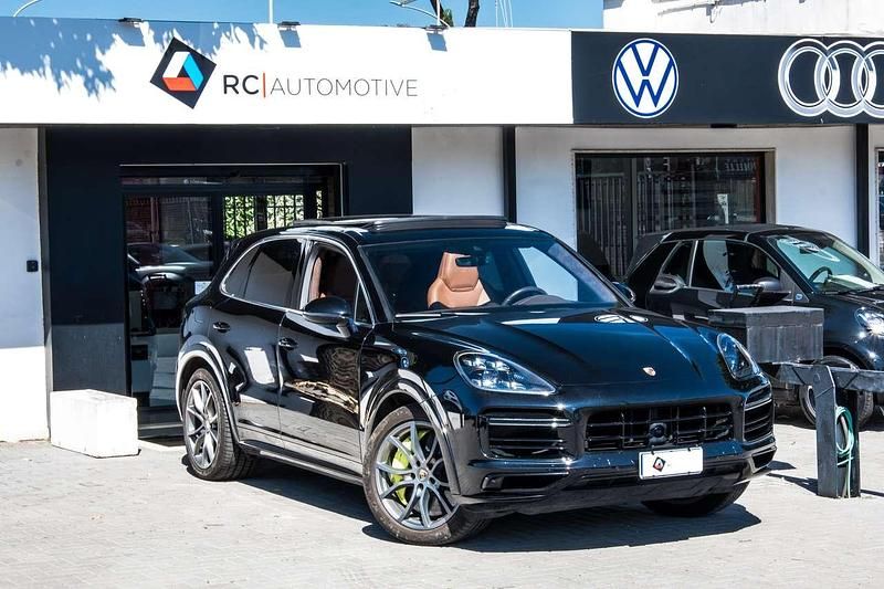 Nero Usata 2021 Porsche Cayenne Turbo S SUV | 104.000 € - Immagine 1/3