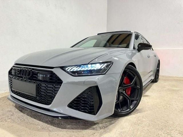 Usata Audi RS6 630 CV (463 kW) 2024 Grigio pastello Station wagon