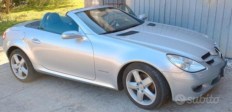 Usata Mercedes SLK200 2004 Grigio Cabrio