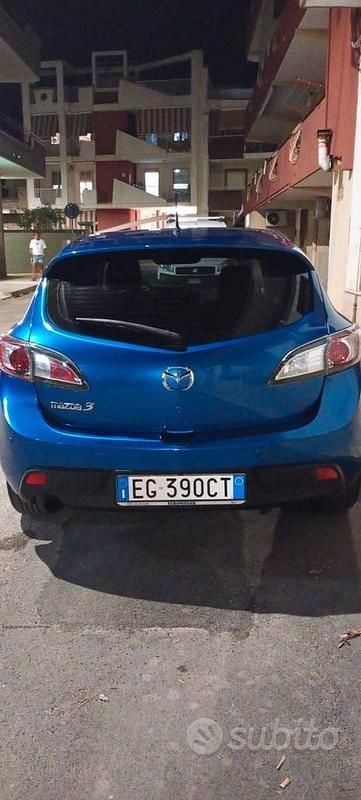 Usata 2011 Mazda 3 Tre volumi | 4000 € (Buon prezzo) - Immagine 1/4
