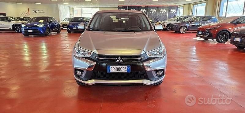 Usata Mitsubishi ASX Inform 114 CV (83 kW) 2018 Grigio SUV