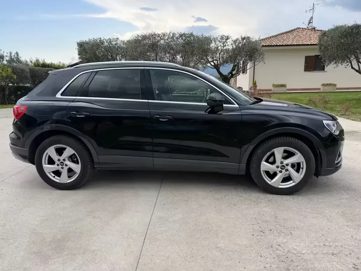 Usata Audi Q3 Premium 150 CV (110 kW) 2021 Nero SUV
