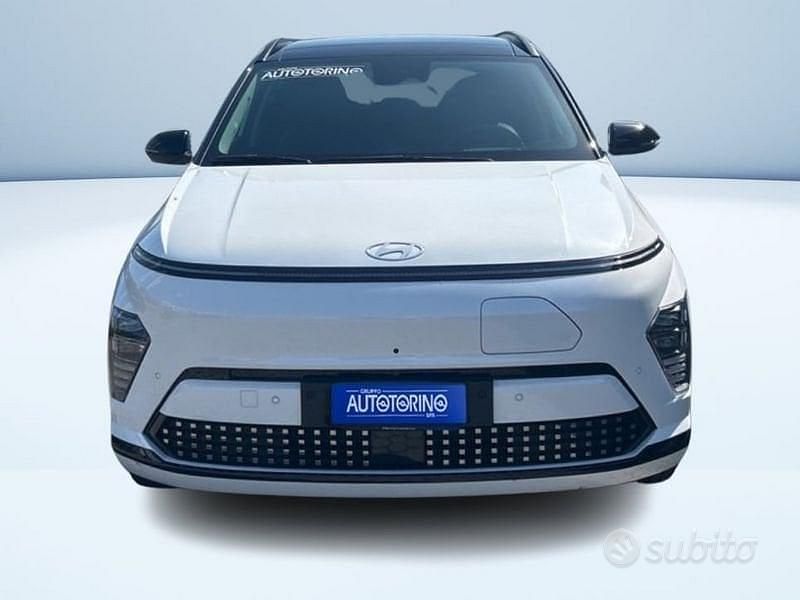 Usata Hyundai Kona Edition+ 160 kW (218 CV) 2023 Bianco pastello SUV