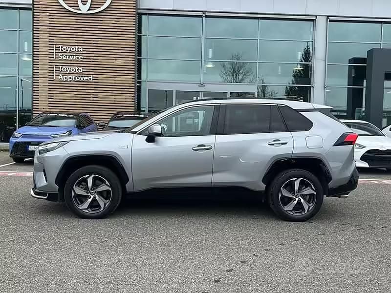 Usata Toyota RAV4 Hybrid 305 CV (224 kW) 2022 Grigio SUV