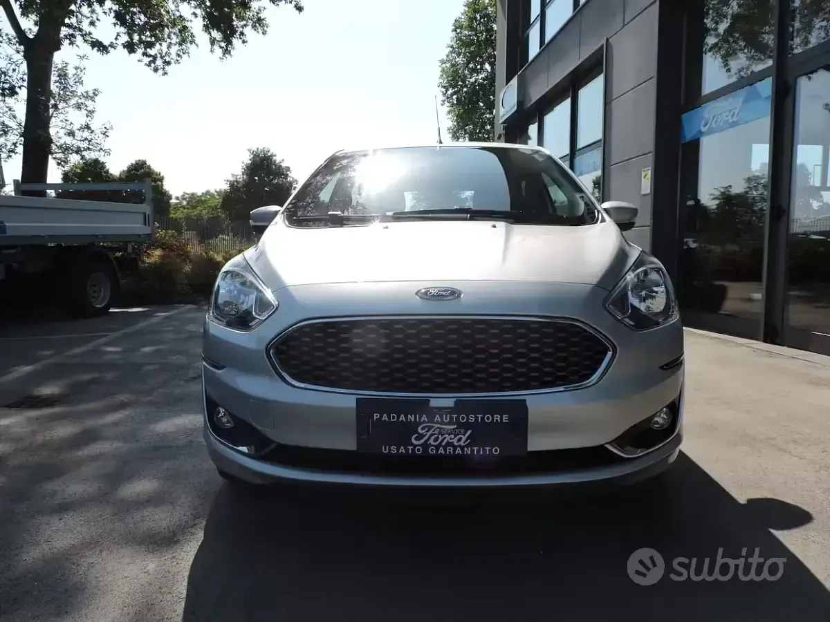 Usata Ford Ka Ultimate 86 CV (63 kW) 2018 Grigio Berlina