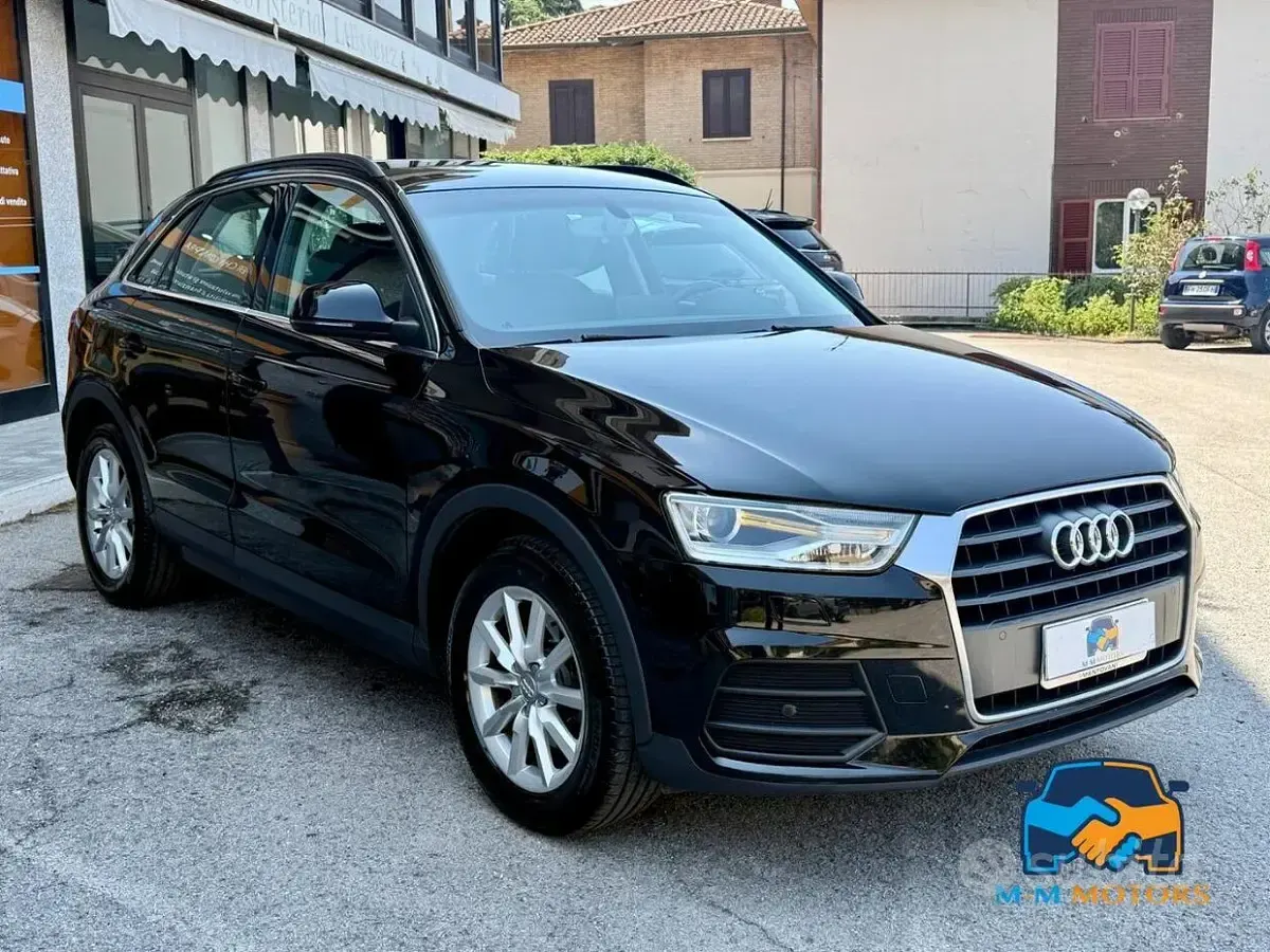 Usata Audi Q3 Business 150 CV (110 kW) 2015 Nero SUV