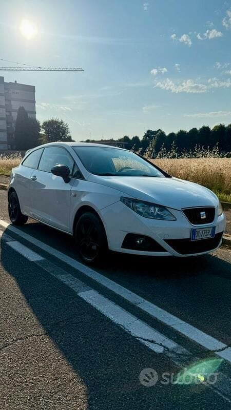 Usata Seat Ibiza 2009 Bianco Berlina