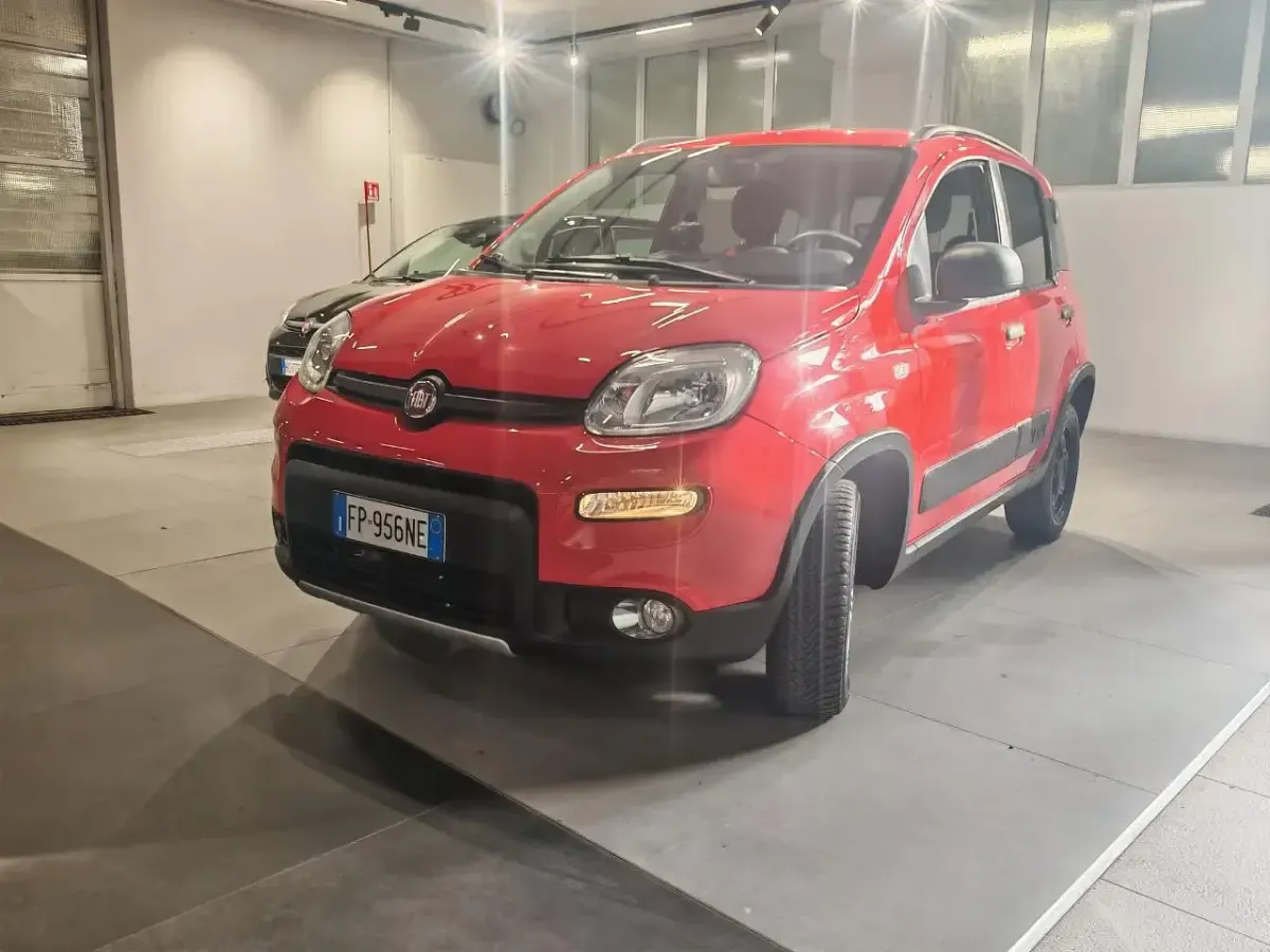 Usata Fiat Panda Cross Cross 95 CV (69 kW) 2018 Rosso Utilitaria