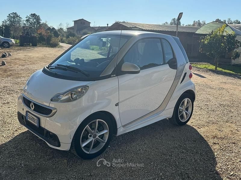 Bianco Usata 2014 Smart ForTwo Coupé Pulse Coupé | 5990 € (Super prezzo) - Immagine 1/4