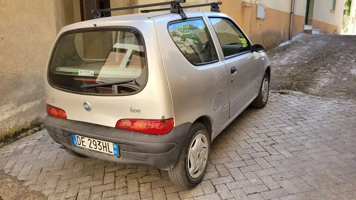 Usata Fiat 600 54 CV (39 kW) 2006 Utilitaria