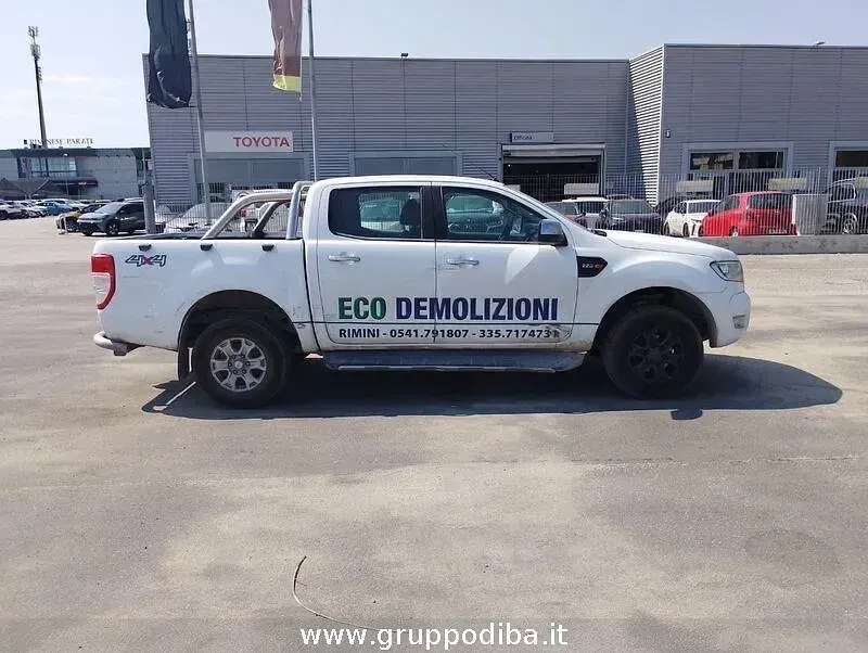 Usata Ford Ranger Limited 160 CV (117 kW) 2018 Bianco Pick-up