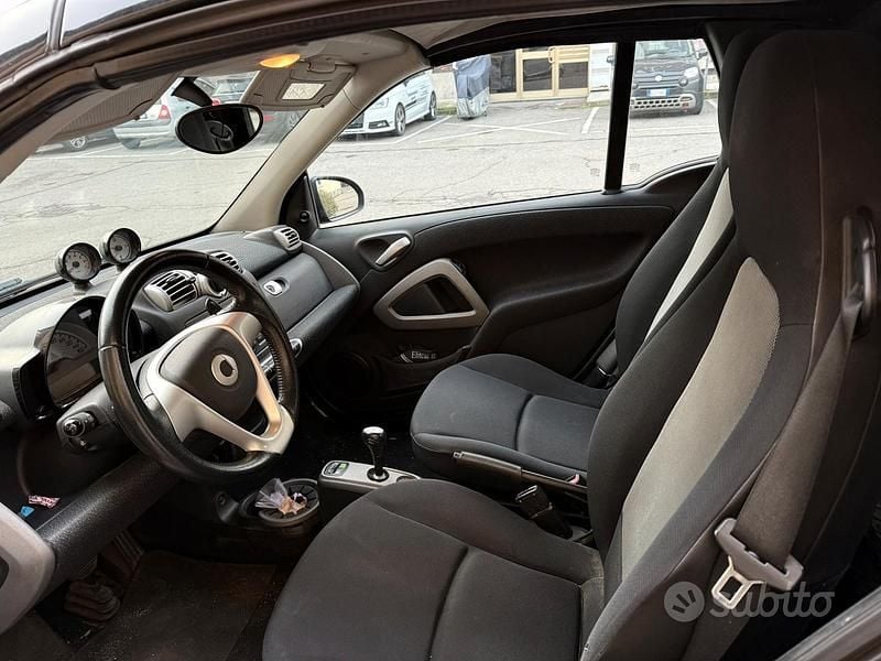 Usata Smart ForTwo Cabrio Pulse 71 CV (52 kW) 2010 Nero Cabrio