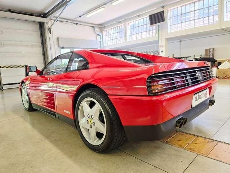 Usata Ferrari 348 295 CV (216 kW) 1992 Rosso Cabrio