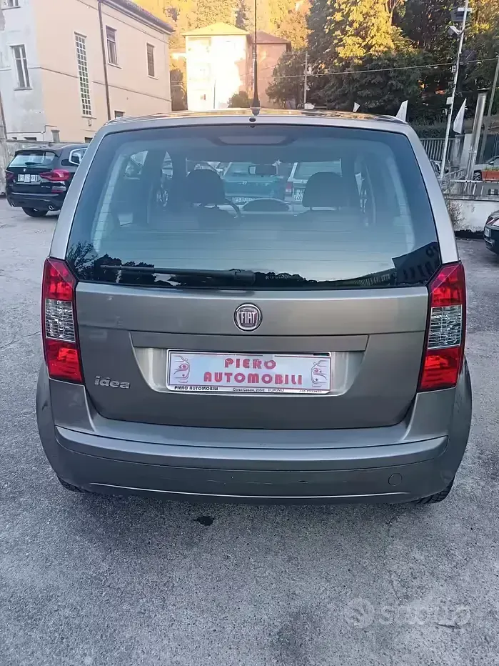 Usata Fiat Idea 95 CV (69 kW) 2008 Marrone Monovolume