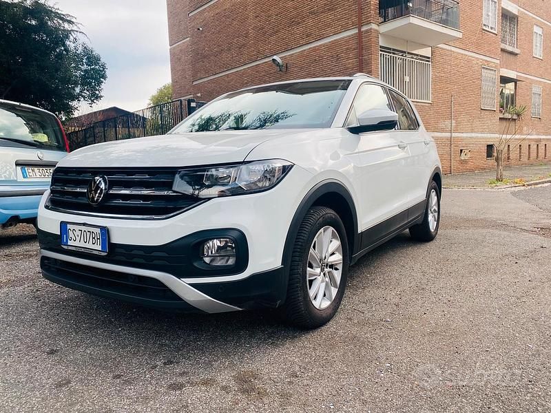 Usata VW T-Cross Sportline 95 CV (69 kW) 2023 Bianco SUV