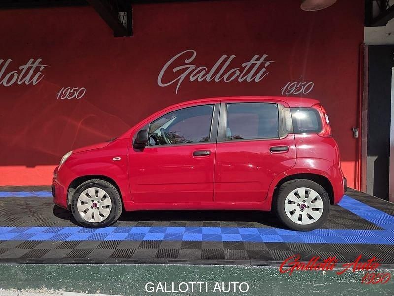 Usata Fiat Panda Easy 69 CV (50 kW) 2013 Rosso Utilitaria