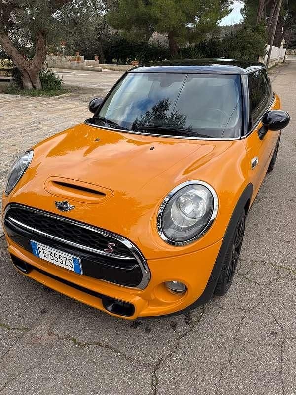 Usata Mini Cooper S Hype 192 CV (141 kW) 2016 Utilitaria
