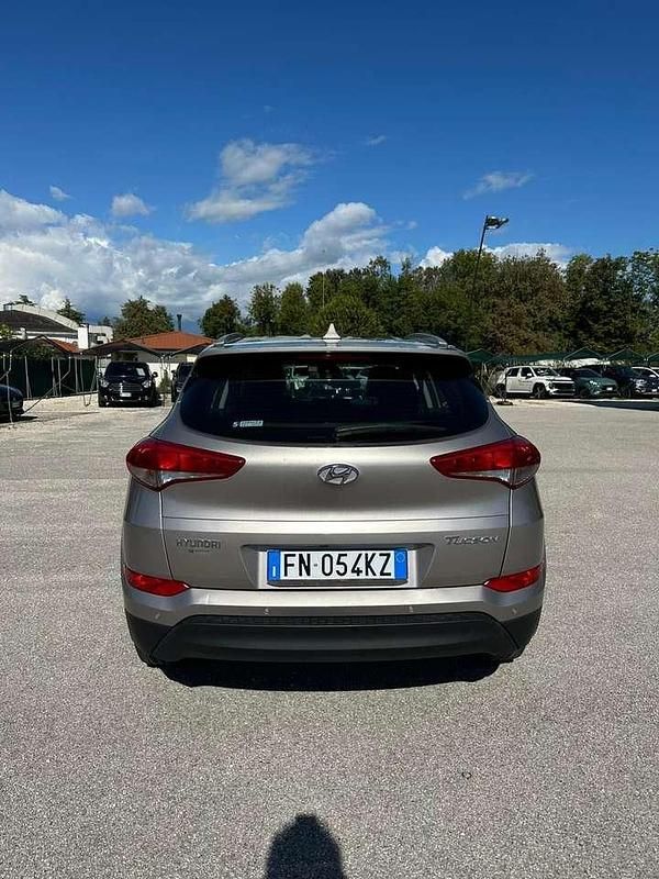Usata Hyundai Tucson 116 CV (85 kW) 2018 Grigio SUV