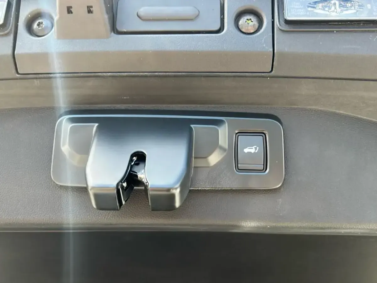Usata Renault Scenic E-Tech Komfort 125 kW (170 CV) 2025 Blu/azzurro SUV