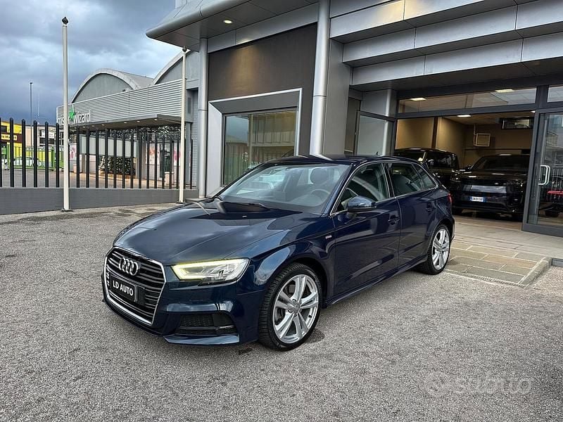 Usata Audi A3 Admired 150 CV (110 kW) 2020 Blu Berlina
