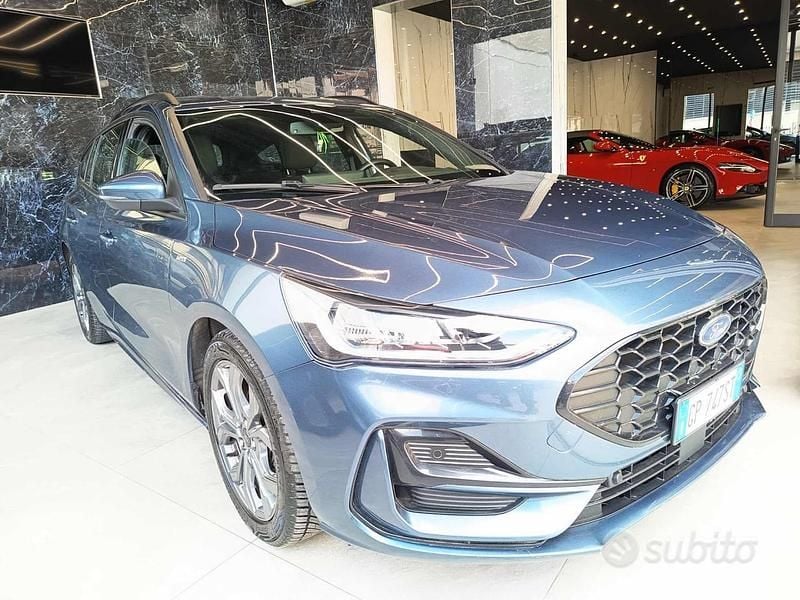 Usata Ford Focus ST-Line 125 CV (91 kW) 2023 Blu Station wagon