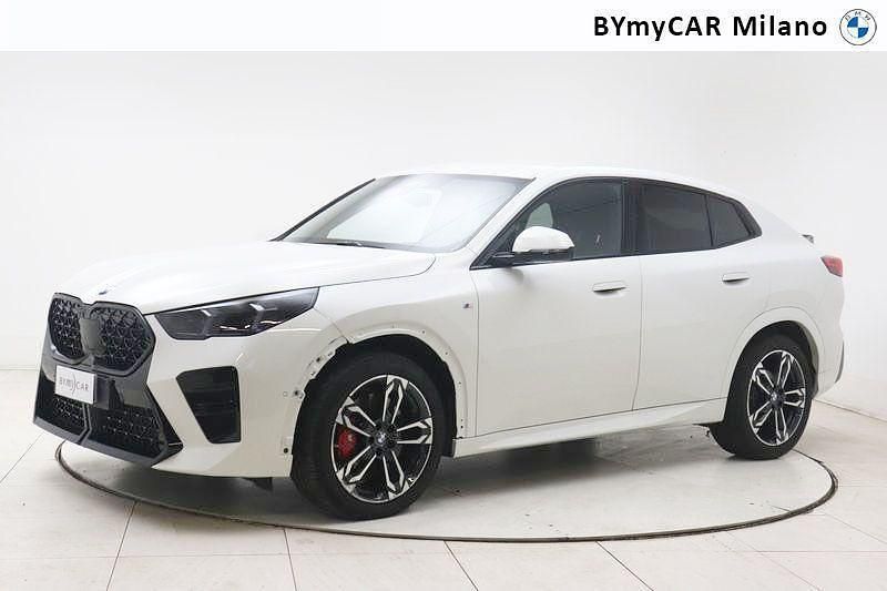 Bianco Usata 2025 BMW X2 M Sport SUV | 45.000 € - Immagine 1/3