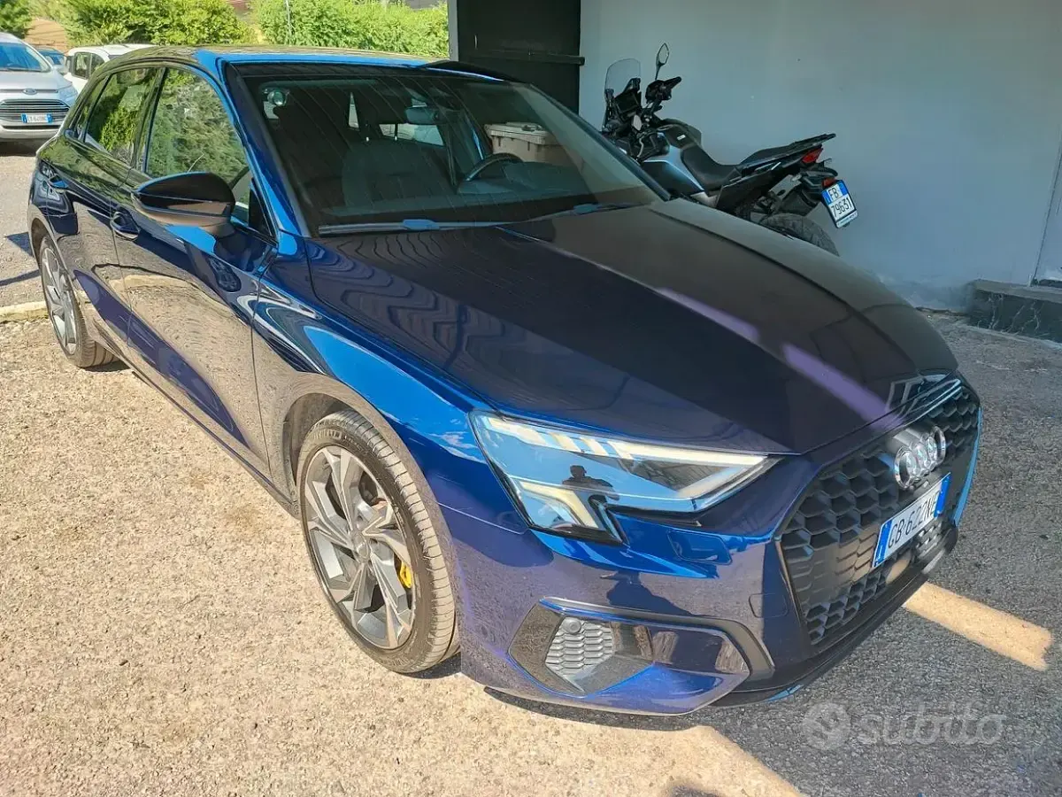 Usata Audi A3 Advanced 150 CV (110 kW) 2020 Blu Berlina