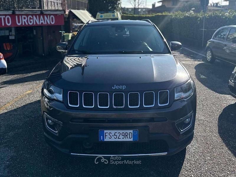 Usata Jeep Compass Limited 140 CV (102 kW) 2018 Grigio SUV