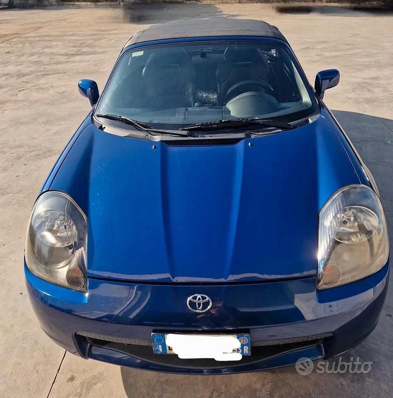 Usata Toyota MR2 140 CV (102 kW) 2001 Cabrio