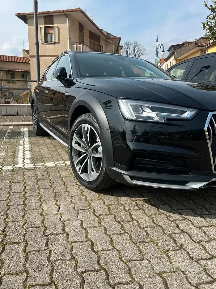 Usata Audi A4 Allroad Business 190 CV (139 kW) 2018 Nero Station wagon