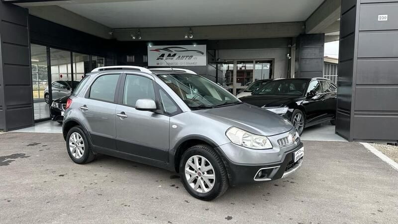 Usata Fiat Sedici Emotion 135 CV (99 kW) 2010 Grigio SUV