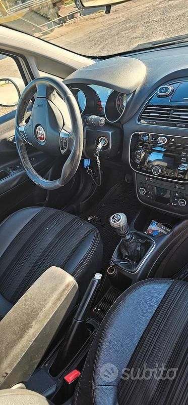 Usata Fiat Grande Punto 2010 Utilitaria