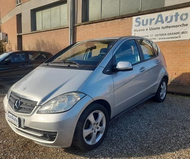 Usata Mercedes A160 82 CV (60 kW) 2009 Argento Berlina