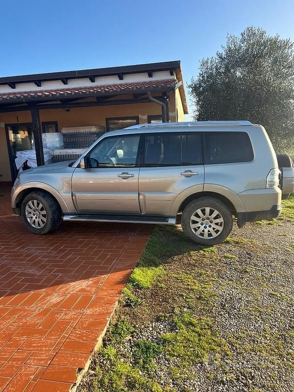 Usata Mitsubishi Pajero 2010 SUV