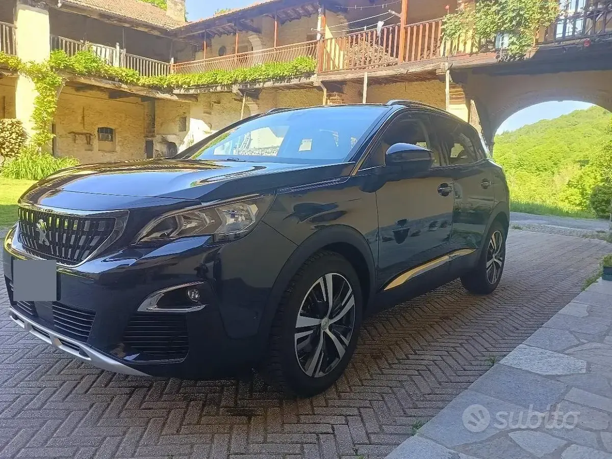 Usata Peugeot 3008 120 CV (88 kW) 2018 SUV