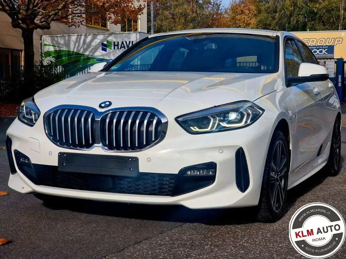Usata BMW 118 M Sport 136 CV (100 kW) 2021 Bianco Utilitaria