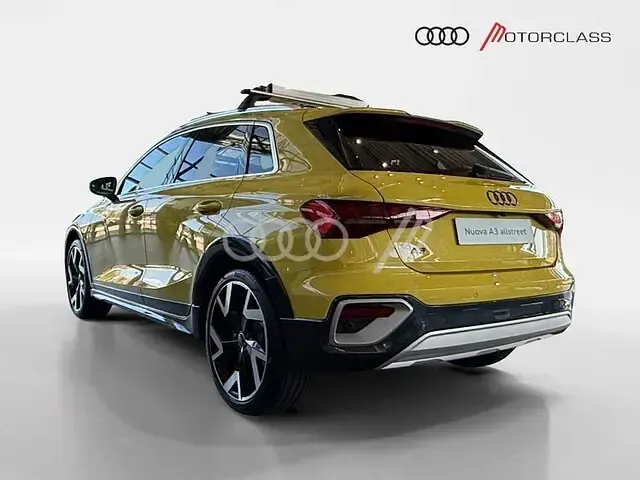 Usata Audi A3 Comfort 150 CV (110 kW) 2025 Giallo pitone metallizzato Berlina