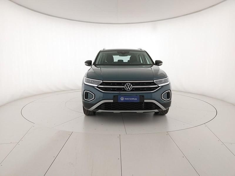 Usata VW T-Roc Style 116 CV (85 kW) 2025 Petroleum blue metallizzato nero SUV