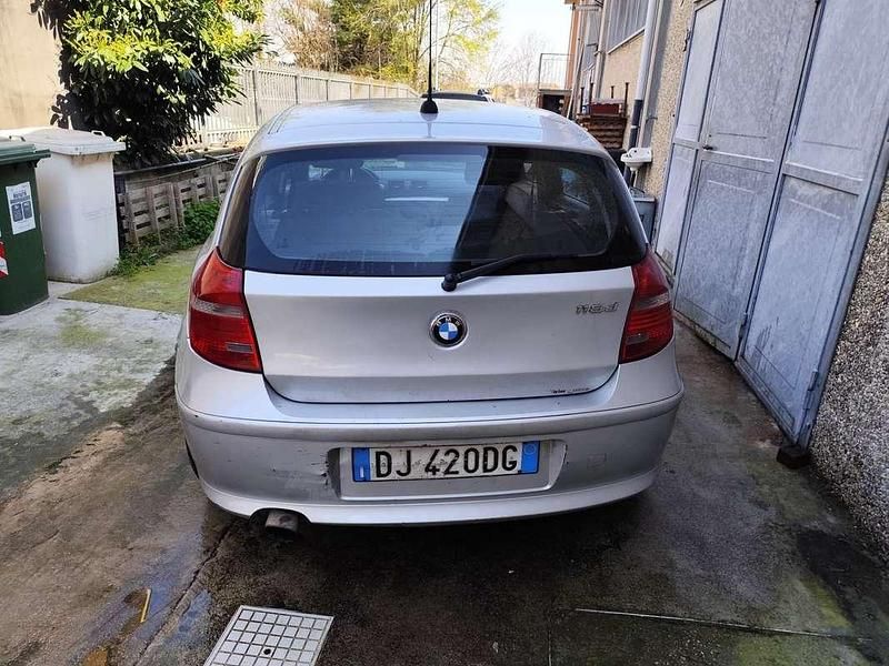Usata BMW 118 Efficient Dynamics 143 CV (105 kW) 2007 Utilitaria